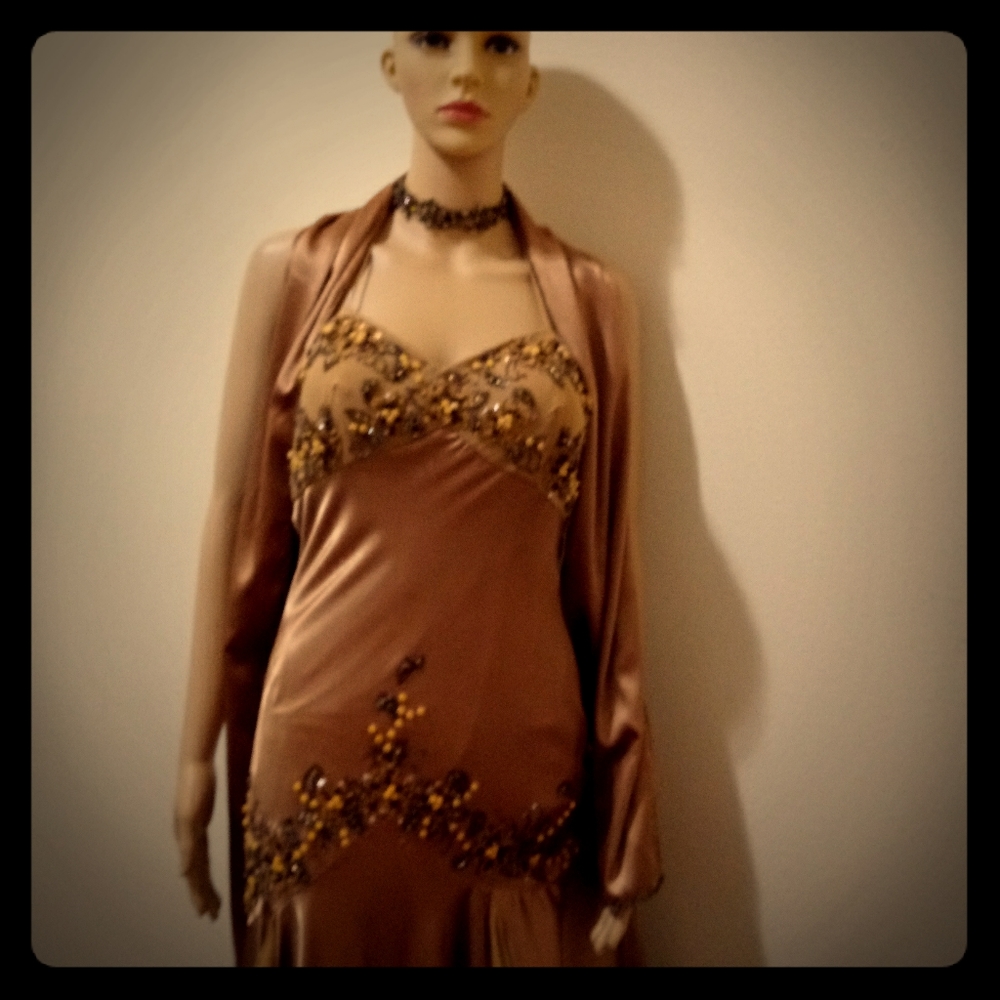 Long Evening dress with scarf